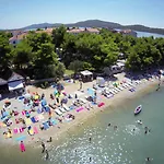 Apartment Klaric Pirovac