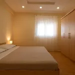 Klaric Apartment *