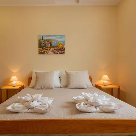 Klaric Apartman Pirovac
